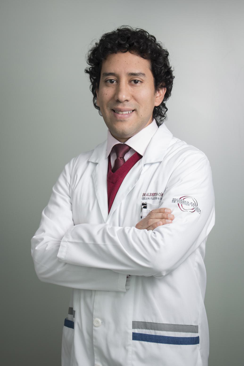Dr.Alberto Córdova